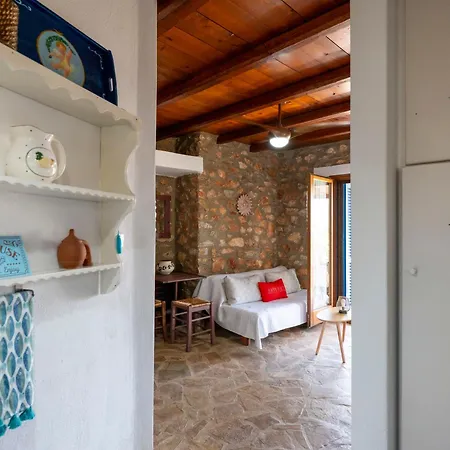 Casa de Férias Elena's Traditional Dreamhouse Krotiri