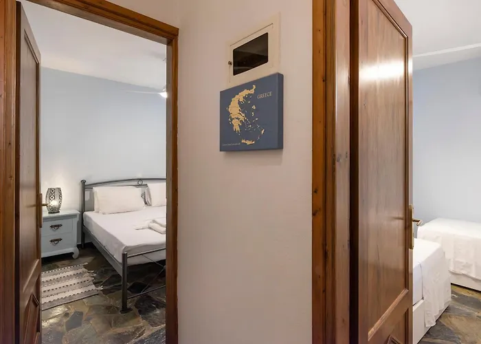 Elena's Traditional Dreamhouse Krotiri